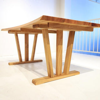 HASHIZUME - HIMUKA 高千穗 Dining Table