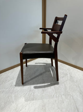 Clearance Sale - 1-Style SS DC27 Arm Chair -PWR