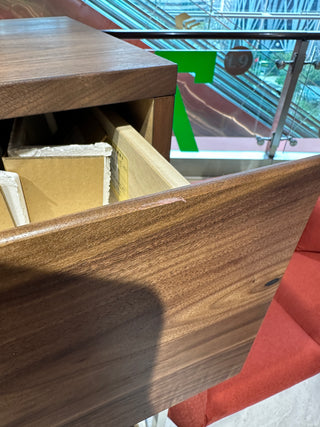 Clearance Sale - 岡製作所 FLEURET W153 TV Board - Walnut