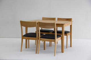 NOTCH Extension Dining Table