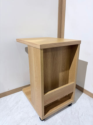 Clearance Sale - SNEE Side Table