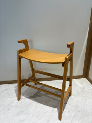 Clearance Sale - ICHIBA Crest Arm Entrance Chair (NA)