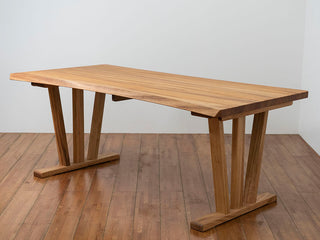 HASHIZUME - HIMUKA 高千穗 Dining Table