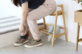 ICHIBA Crest Arm Entrance Chair