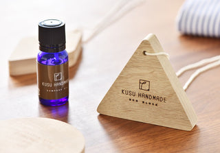 KUSU Hanging Eco Block 3-Piece Set with Camphor Oil 10ml 1 Bottle